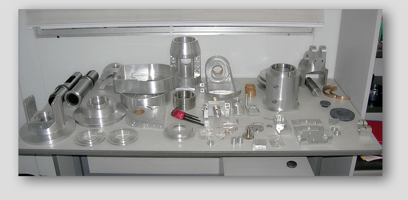 Axis instruments - les pièces de la monture F60a prêtes pour le montage.